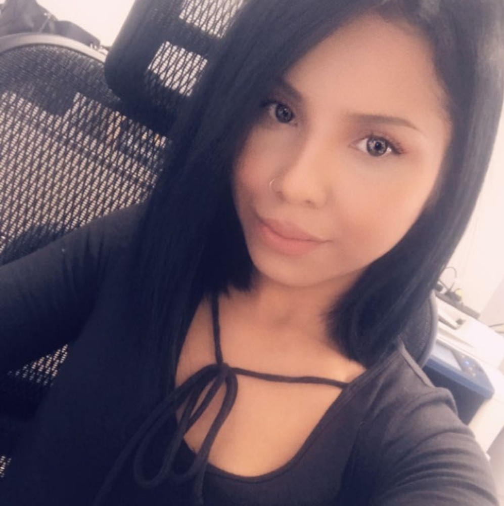 Meet your Posher, Magaly